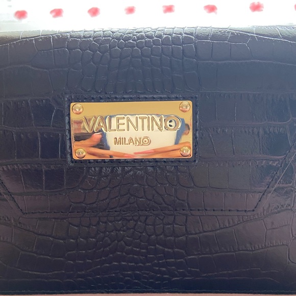 Black Valentino - Picture 4 of 14